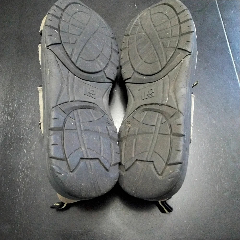 Summer/Walking/Hiking/Water Shoes  Size 13